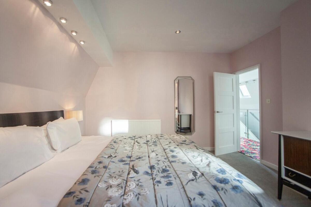 ※ Spacious Georgian Coach House & With Parking Bath Luaran gambar